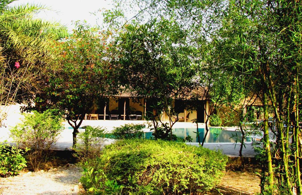 Jim'S Jungle Retreat Hotel Ramnagar  Exterior photo